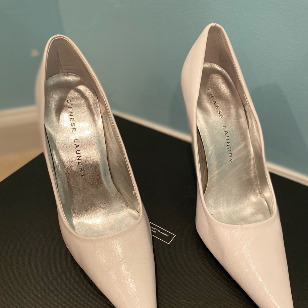 Shoes - Picture 12 of 14